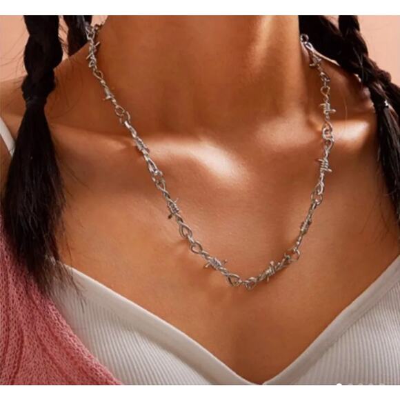 Silver Punk Thorn Necklace Whimsygoth Brutalist Emo Punk NWT - Picture 1 of 4